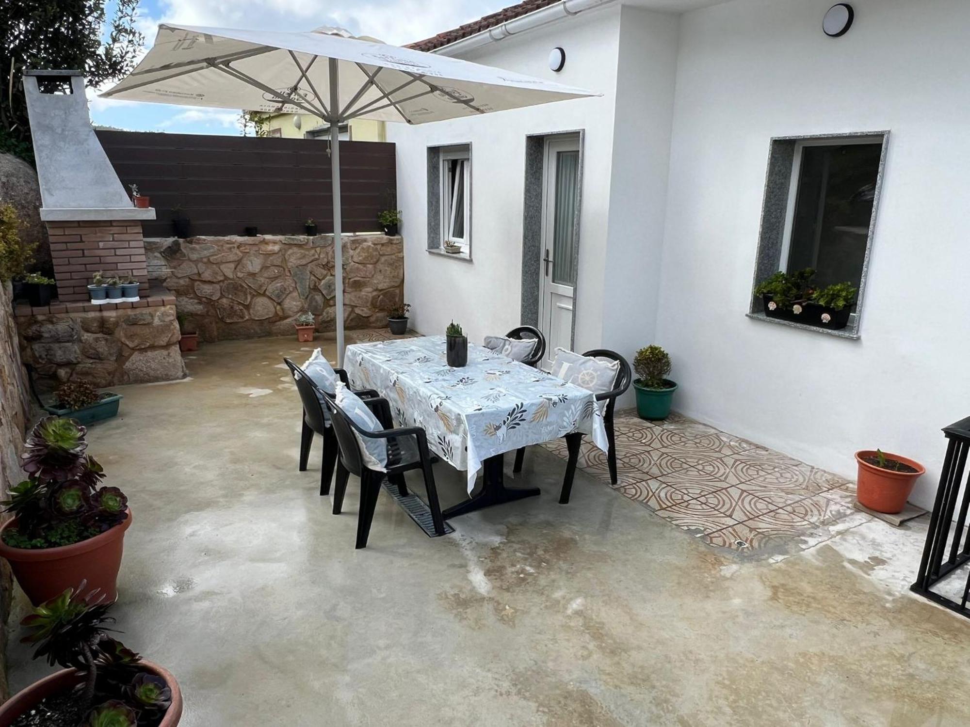 O Cobijo De Elva Villa Arou Kültér fotó